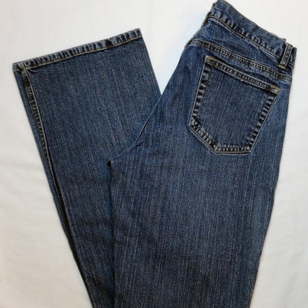 Axcess Mid-Rise Boot Cut Jeans - size 6